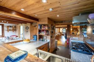 Chalets Chalet-Sixtine A large family chalet of 600m2 near La Clusaz : photos des chambres