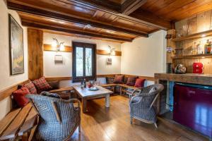 Chalets Chalet-Sixtine A large family chalet of 600m2 near La Clusaz : photos des chambres