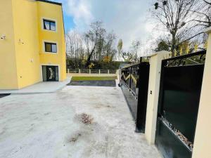 Appartements newly constructed jan 2022 with secure parking : photos des chambres