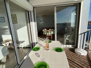 Appartements Appartement Valras-Plage, 3 pieces, 6 personnes - FR-1-701-16 : photos des chambres