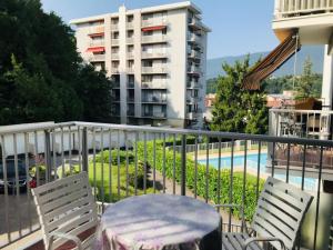 T1 Bis 35m² avec Terrasse Exposée SudEst et Parking Privé - FR-1-555-80