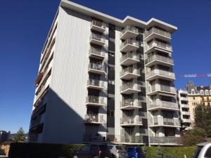 T2 Bis avec balcon et parking à Aix-les-Bains - FR-1-555-78