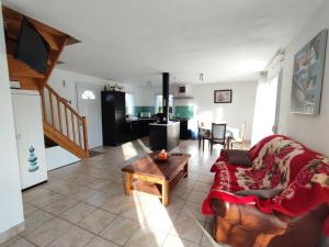 Maison à 210m de la plage avec jardin clos, terrasse et parking privé sur lÎle Grande - FR-1-368-214