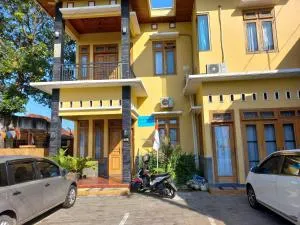 Riki Guesthouse Syari'ah - Sekemboe