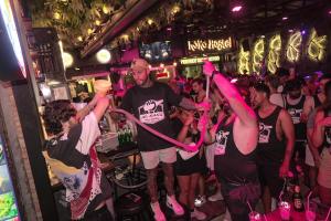 KOKO Party Hostel 18-40