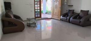 PEARS GARDEN HILL VIEW SUITE