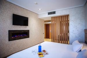 Junior Suite room in Sercotel Gran Fama