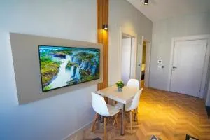 Moon Suites - Barınak