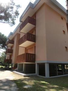 Bright flat next to Bibione Pineda - Beahost