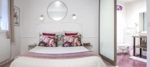 Hotels HOTEL DES DAUPHINS : photos des chambres