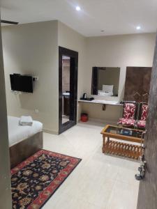 Hotel Sukhdham