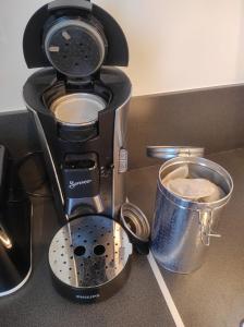 Studio avec terrasse proche des transports.