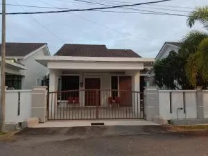 Friendly Homestay Malacca - Kampong Gajah Mati