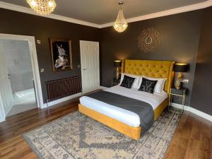 West Hendford House - Apt 1