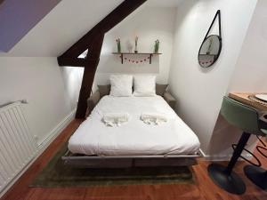 Appartements ROOFTOP - COSY FLAT Jacuzzi Privatif Centre Senlis : photos des chambres