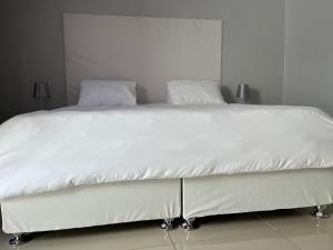 Tony Hill Manor House