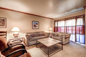 PARK STATION 247 condo