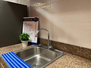 Mesatierra Condotel Unit 1021 by Rinanns Staycation Davao