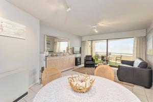 seaview apartment margo