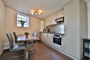 Appartements Agreable maison de ville a 700m du centre ville : photos des chambres