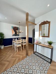 Appartements * Maison cosy en plein coeur de ville * : photos des chambres