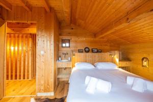 Chalets Charming family chalet with views of the Aravis : photos des chambres