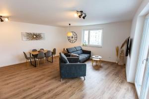 Große COZY 4-Zi-Whg mit Balkon Nähe Europa Park und Rulantica