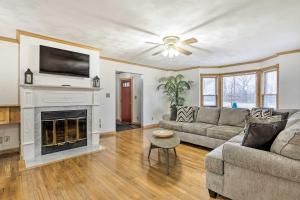 Farmhouse on 5 Wooded Acres with Hiking On-Site!