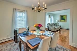 Charming Elmsford Home about 23 Mi to Manhattan!