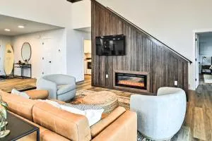 Modern Ocean Shores Getaway with Dock! - Hoquiam