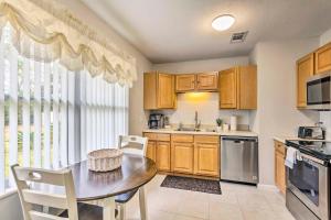 Emerald Coast Getaway in Fort Walton Beach!