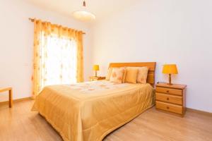 Sunflower Villa by Seewest