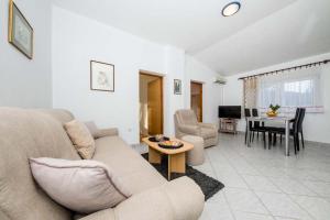 Apartmani Luka 