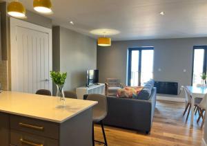 Margate Seaside Haven With 2 Terraces Sleeps 4