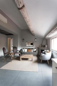 EasyTopStay - Piazza Venezia Charming Penthouse