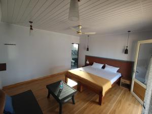 Coral Beach Cottage