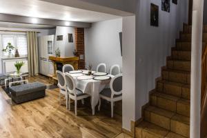 Gromadzyń Się - noclegi pod wyciągiem