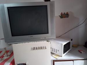 Habitación y dptos 1 y 2 amb con estacionamiento cerca del mar