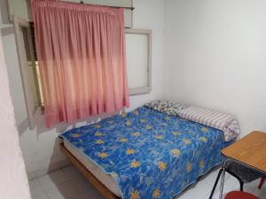 Habitación y dptos 1 y 2 amb con estacionamiento cerca del mar