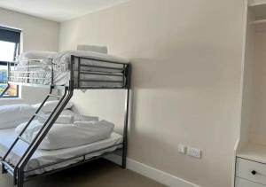 Beachfront Bliss Margate With Sea Views Sleeps 5