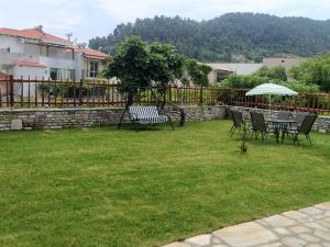 Venias House