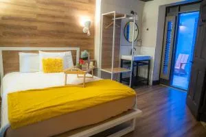 Amsterdam Hostel - Пойнт-Реєс-Стейшн