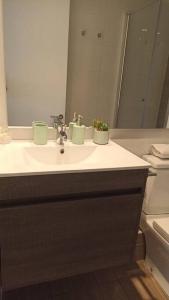 Cercano Estadio Nacional y Plaza Ñuñoa