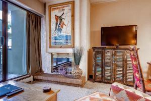 EDELWEISS HAUS 204A condo