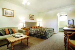 Hotel Bruce County