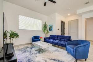 Modern 4 Bedroom 4 Full Bathroom Near Downtown