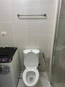 JAZZ Residences - 1 Bedroom with Balcony - Cable, Wifi & Netflix