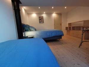 Ancien magasin type loft 145 m2 centre ville