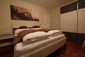 Apartment Steinplatte