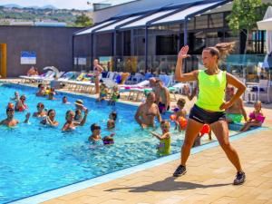 Mobile Homes in Camping Omisalj, island Krk, with swimmingpool